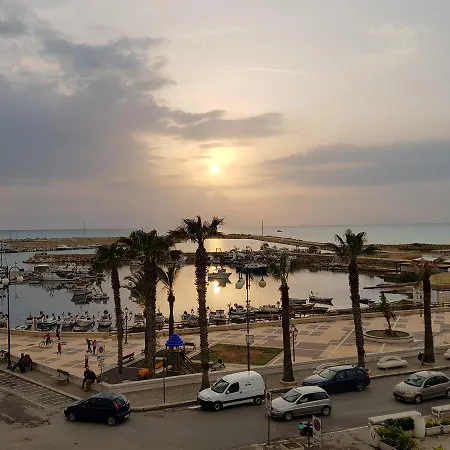 Terrazza Sul Porto Appartement *